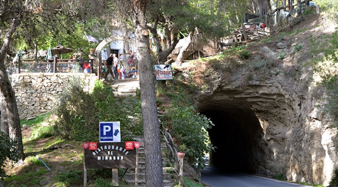 350,000 euros for adapting the pedestrian access to the Caminito del Rey